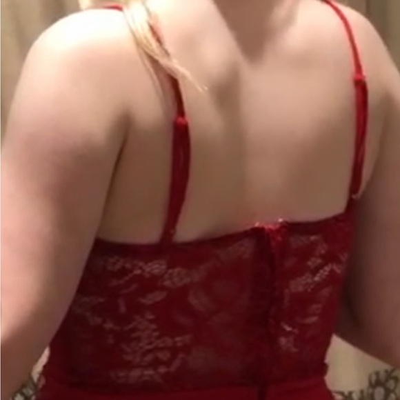 NEVER WORN Elegant Red Dress - Picture 2 of 6